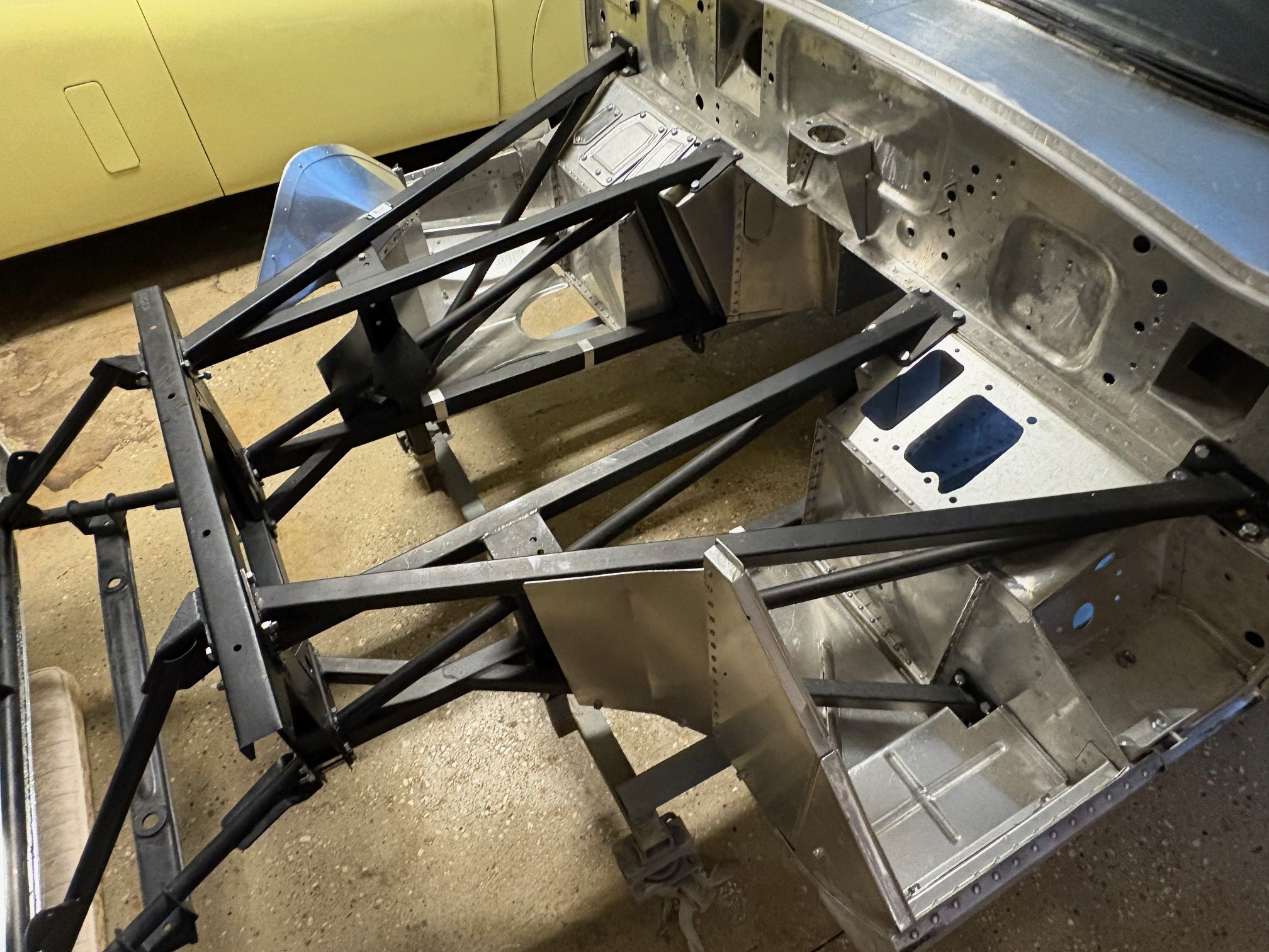 Jaguar E-type Lightweight Project