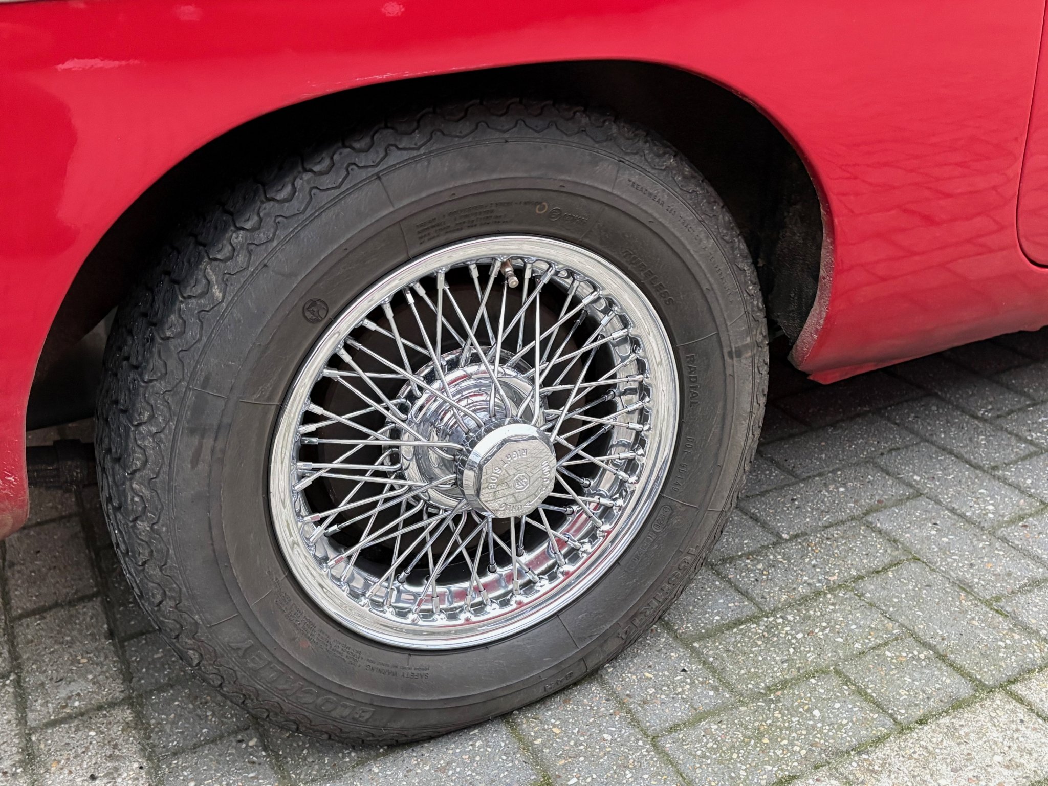 MG MGB GT 1800 Power-Steering