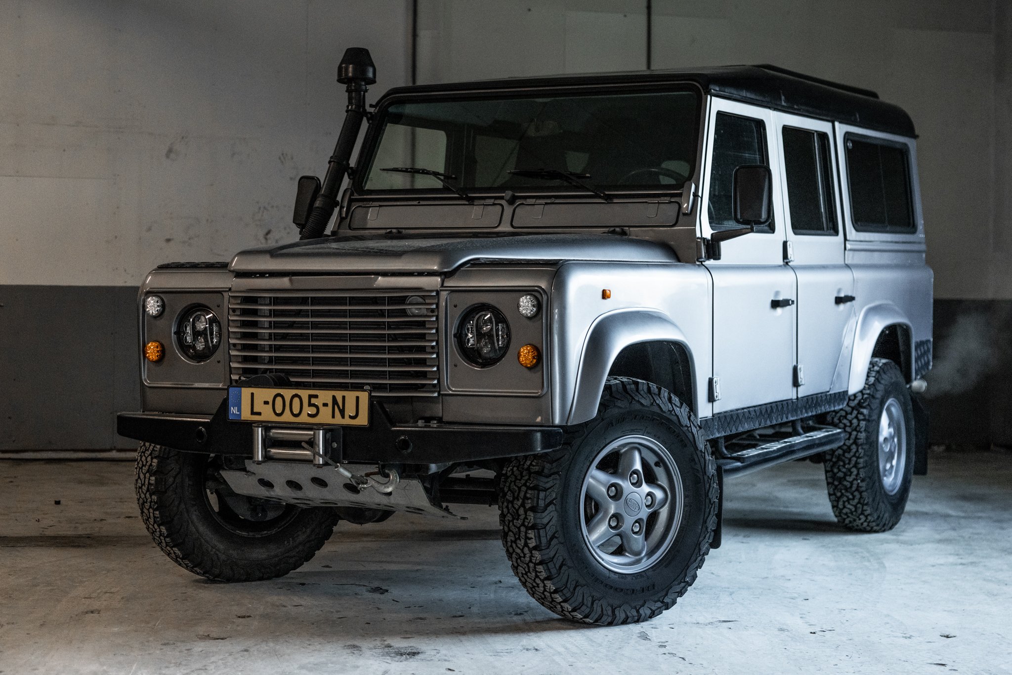 Land Rover Defender 110 4.0 V8 Automatic