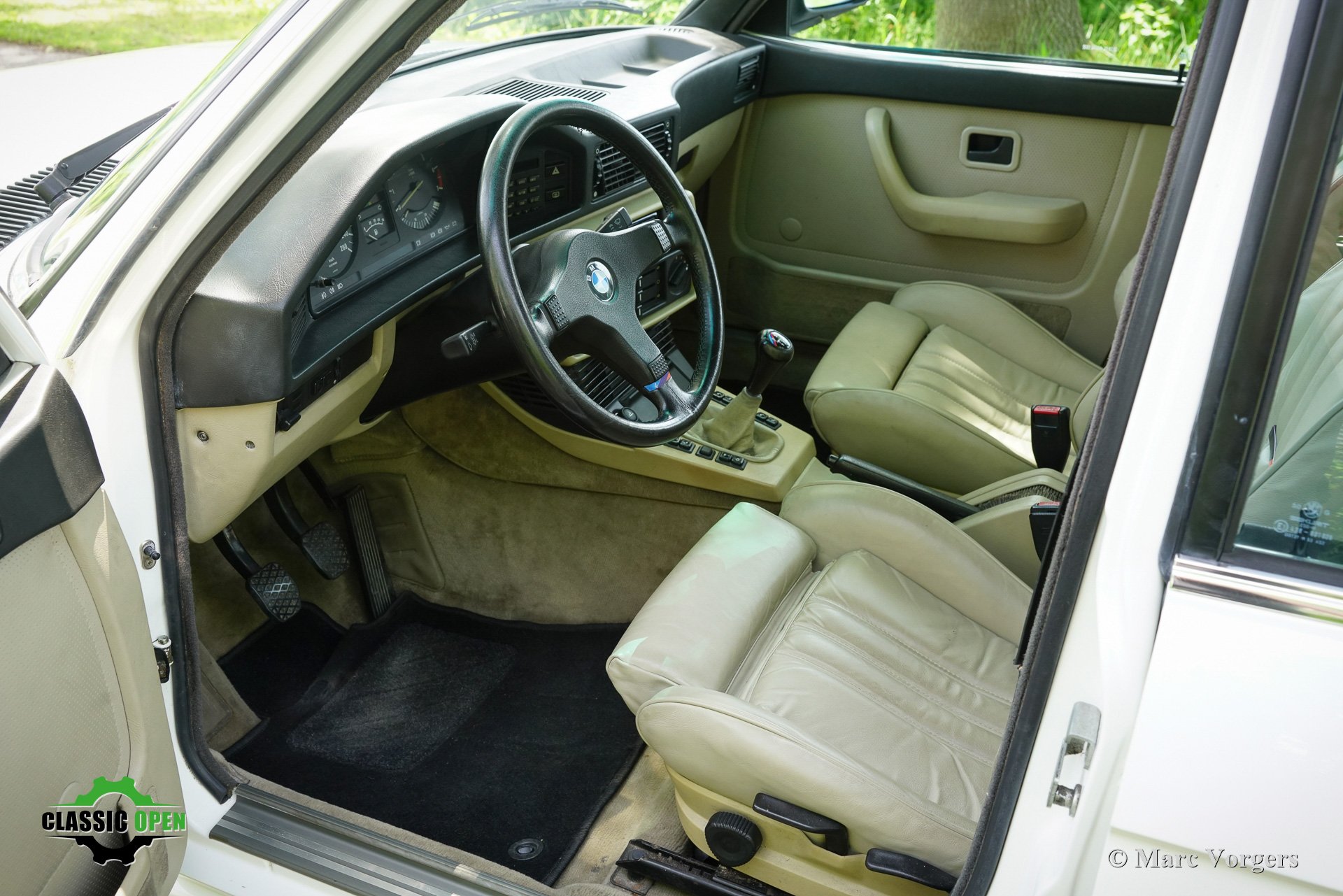 BMW M5351 (E28) 