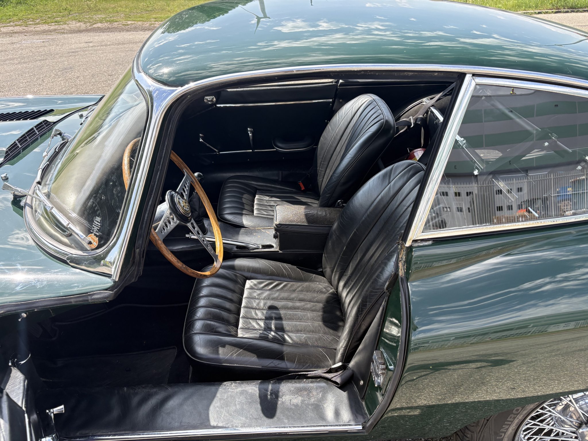 Jaguar E-type 4.2 FHC S1