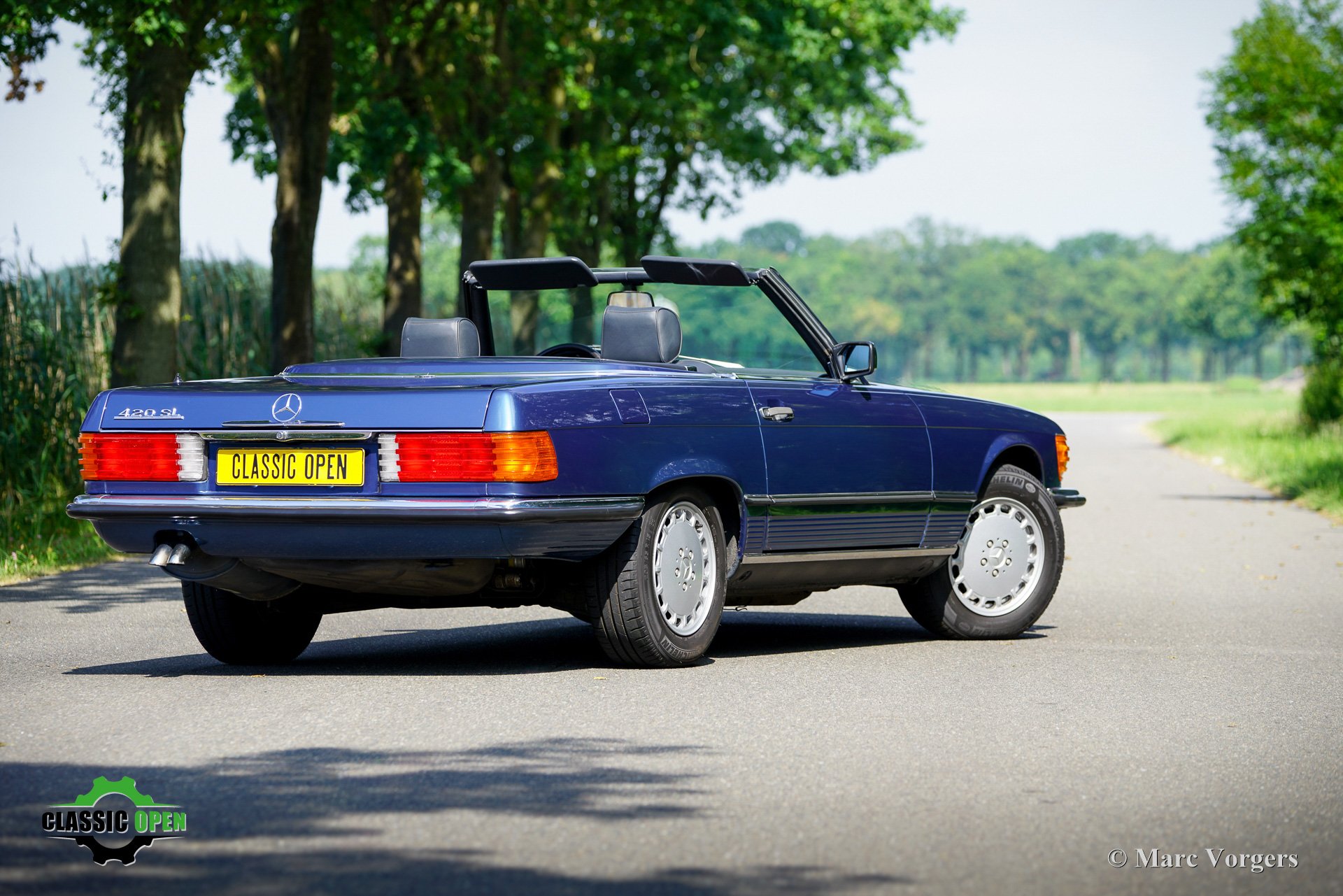 Mercedes Benz 420SL R107