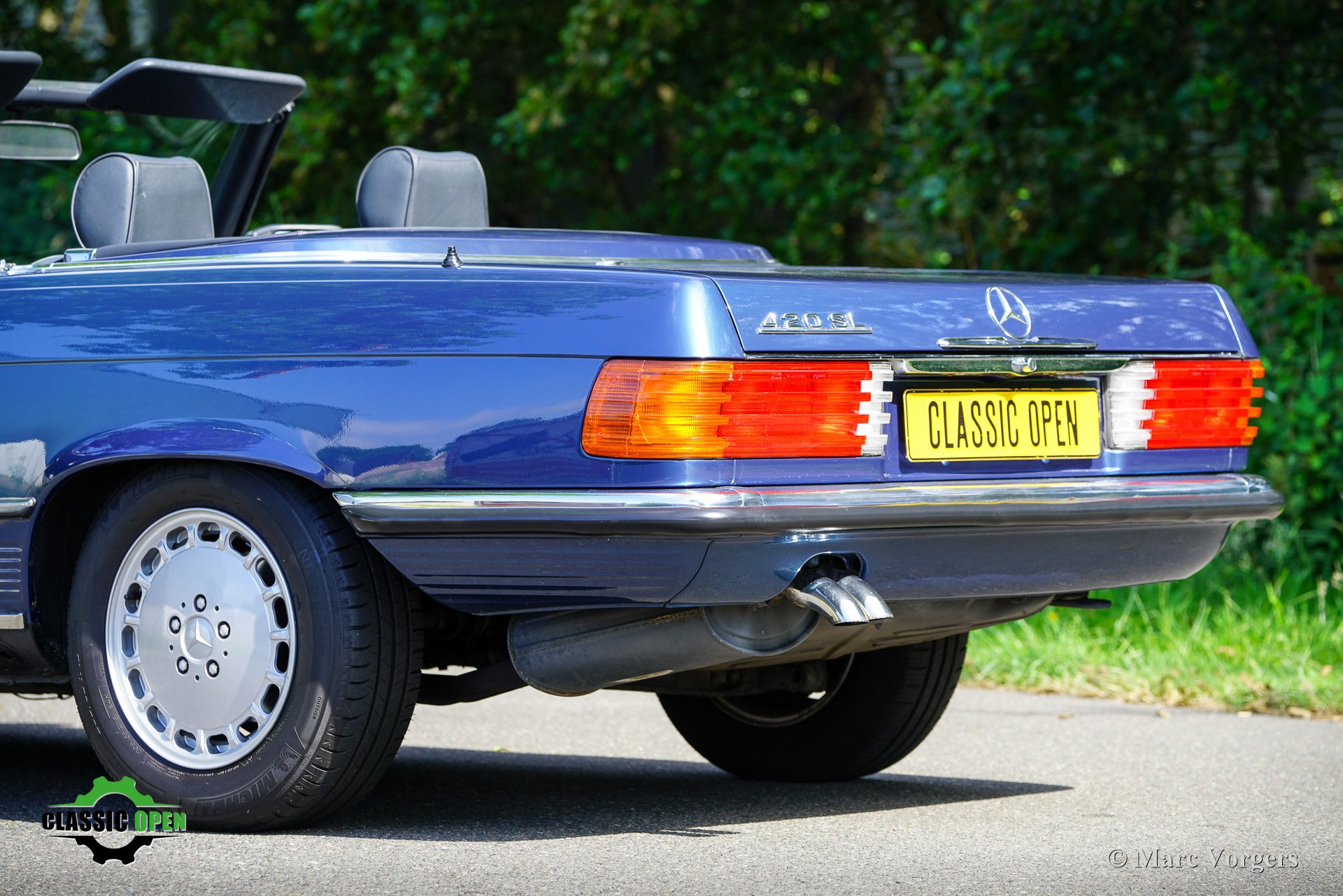Mercedes Benz 420SL R107