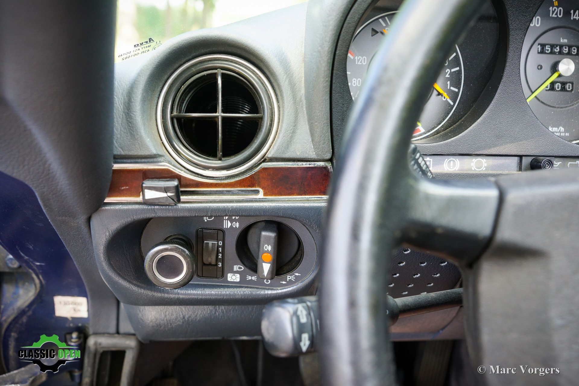Mercedes Benz 420SL R107