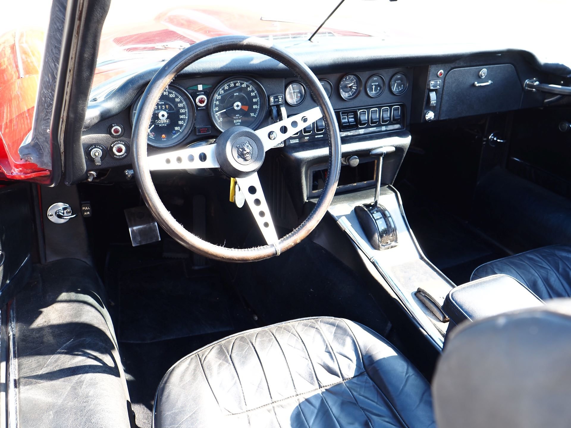 Jaguar E-type V12 Roadster